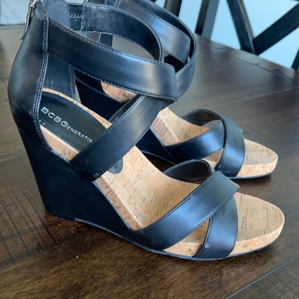 BCBGeneration 8.5 Black Wedges!